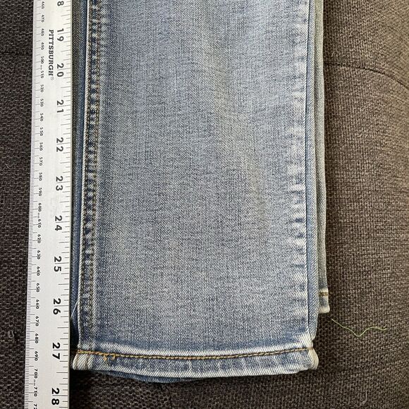 Time And Tru Light Wash Skinny Jeans Distressed Stretchy Women's Size 20 - Picture 8 of 11
